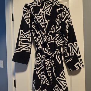 PINK Victoria's Secret Robe